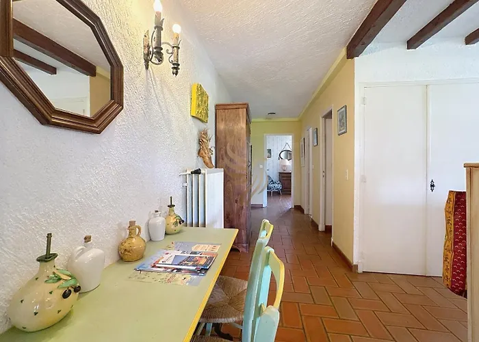 Patio Galiote - 2 - Terrasse - Parking Tatil Evi Fréjus