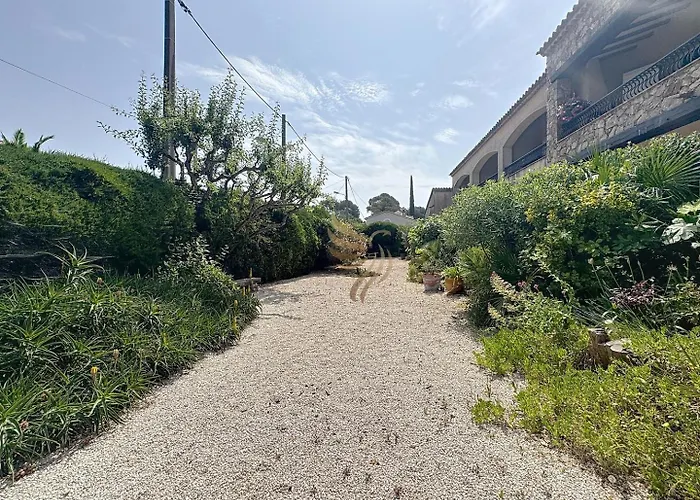 Patio Galiote - 2 - Terrasse - Parking * Fréjus