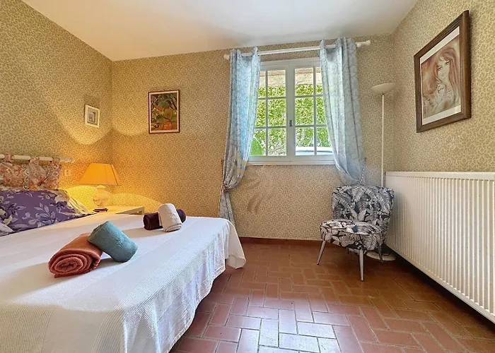 Patio Galiote - 2 - Terrasse - Parking Tatil Evi Fréjus